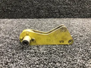 913031 / 913031-000 (ALT: 7221) Mooney M20B Elevator Bellcrank Bracket